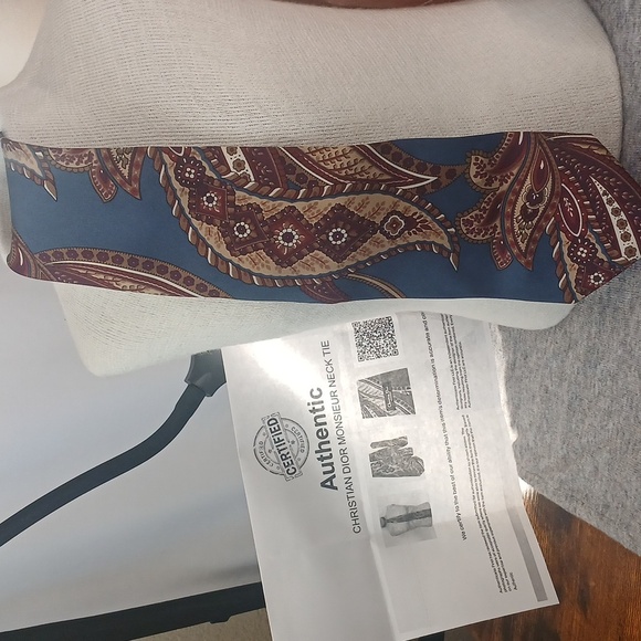 CERTIFED AUTHENTIC CHRISTIAN DIOR Blue and Brown Tie Sophisticated Accessory - Picture 7 of 7